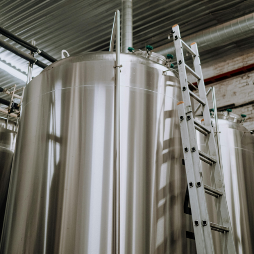 What Industries and Applications Use Austenitic Stainless Steel Seamless Pipe