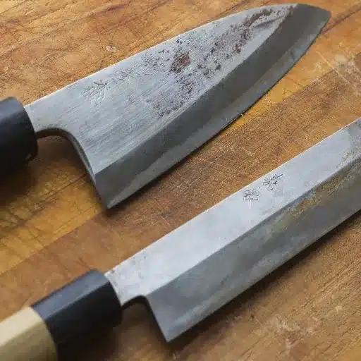 Does Carbon Steel Rust Easily?